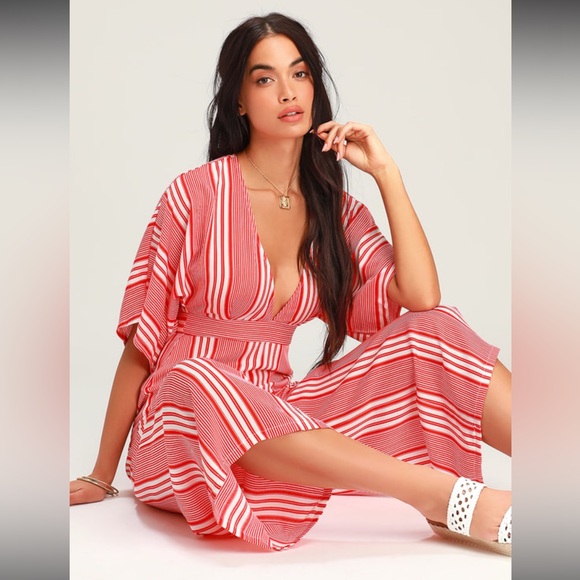 SOLD NWT Lulus Gone Coastal Red and White striped V-Neck Jumpsuit Size Small. - Picture 3 of 5